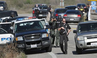 Policija nagradila beskućnika sa 100.000 dolara za pomoć u hvatanju bjegunaca