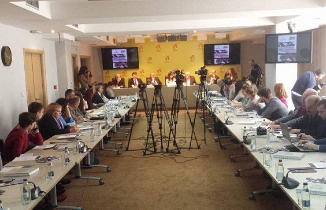 Političari u regionu moraju pomoći u suočavanju s prošlošću