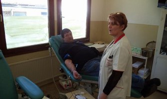 Navijači Crvene zvezde dobrovoljno dali krv