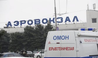 Rusija: Evakuacija završena, aerodrom radi (VIDEO)