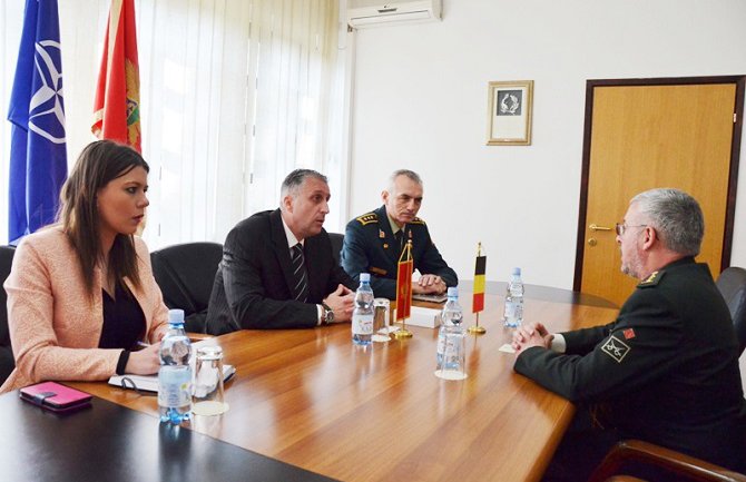 Ferber: Saradnja ministarstava odbrane dvije zemlje da se dodatno unaprijedi