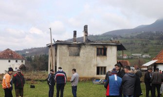 Ministarstvo četvoročlanoj porodici Jelić pomaže sa 5.000 eura