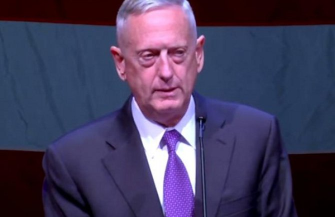 Dejli bist: Samo jedan čovjek može da spasi Ameriku