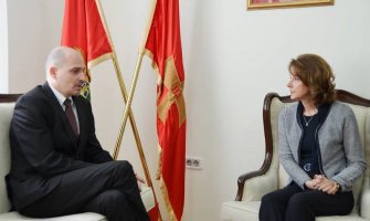 Mađarska nastavlja da promoviše napredak MOD-a i VCG