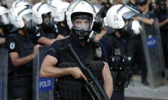 Sedam policajca poginulo u eksploziji na jugoistoku Turske