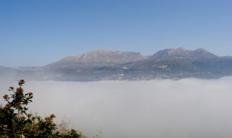 Pretežno sunčano, do 15 stepeni