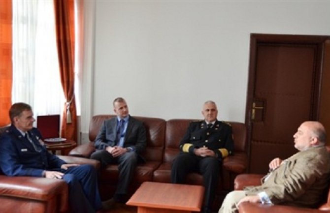 Velika stvar da mala CG postaje dio jednog velikog sistema