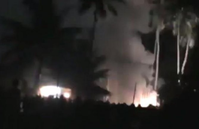 Indija: Policija privela pet zaposlenih zbog požara u hramu