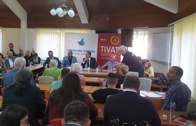 LP: Sa svim građanima ćemo mijenjati Tivat na bolje