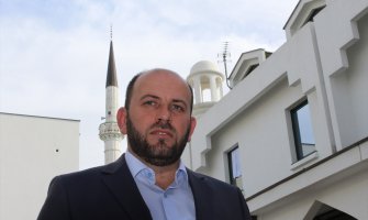 Reis Fejzić pustio bradu i održao obećanje dato Erdoganu