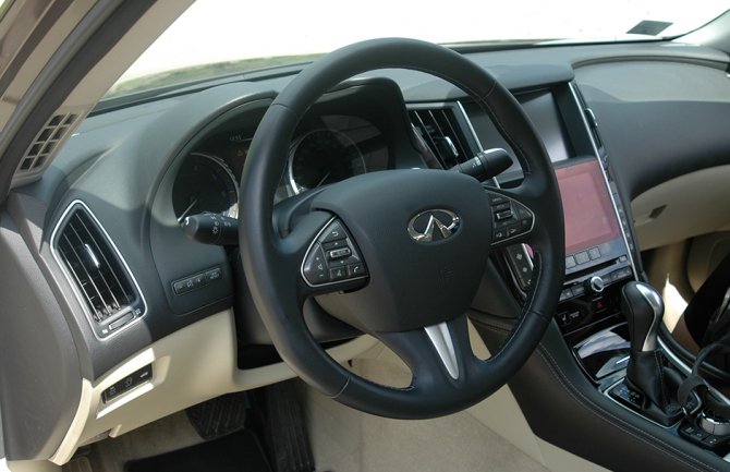  Osiguranje od autoodgovornosti: Isplata štete i do 800 hiljada eura