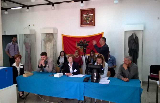 Najveći izazov za parlamentarne izbore primjena AFIS sistema