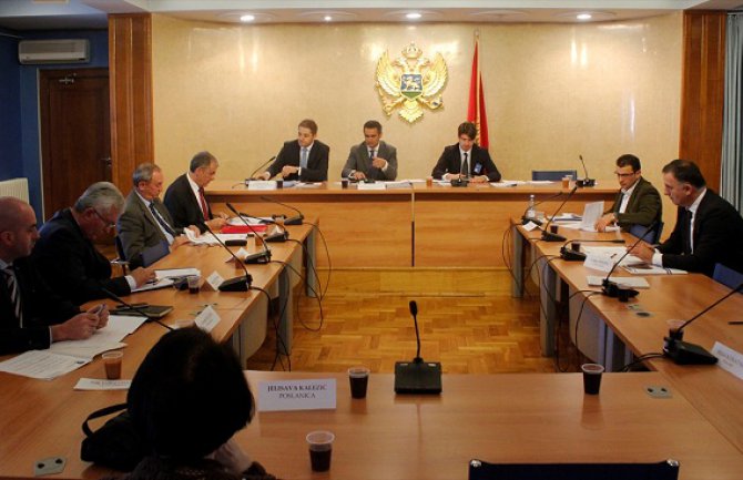 Šegrt na saslušanju zbog alarmantnog stanja u zdravstvenom sistemu