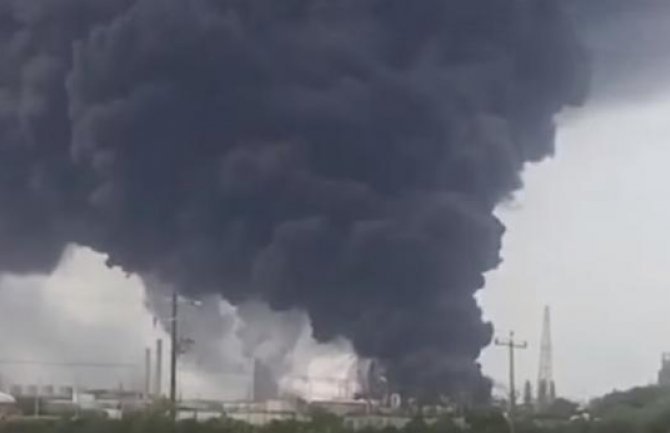 Meksiko: 13 osoba poginulo, 136 povrijeđeno u eksploziji