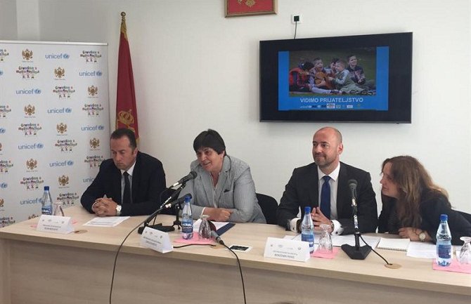 Dogovorena gradnja nove stambene jedinice za 13 porodica u Mojkovcu