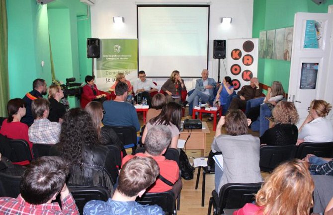 Brković: Pogrešno je odricati se crnogorskog jezika