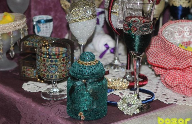 U tržnom centru “Bazar” održava se  “VI Bazar unikata”