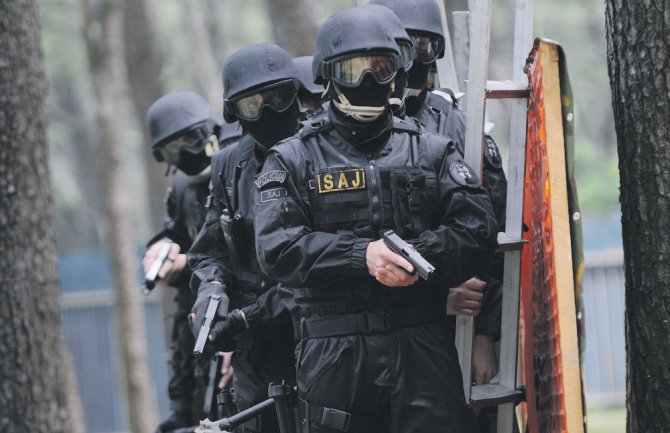 Zaposleni u odsjeku za borbu protiv kriminala imaju pravo na beneficirani radni staž