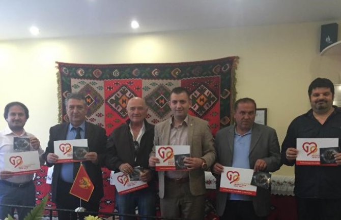 Crnogorci u Turskoj krastrenjem Bosforom obilježavaju deceniju nezavisnoti