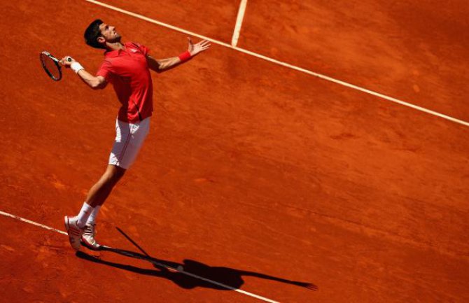 Đoković se plasirao u četvrtinu finala Mastersa u Madridu