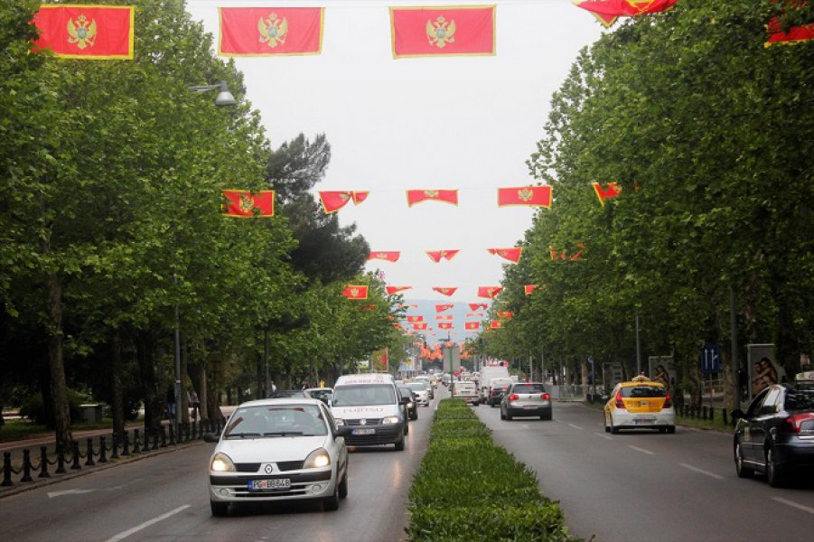 201605112166516609917991Web