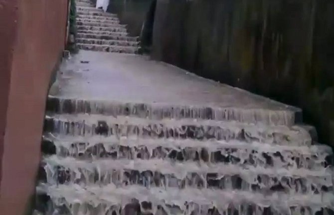 Budva: Poplavljene ulice(FOTO)