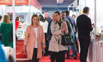 Vojvodić posjetila Međunarodni podgorički sajam knjiga i obrazovanja 