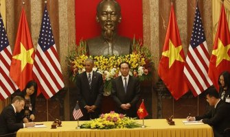 SAD u potpunosti ukinule zabranu prodaje oružja Vijetnamu