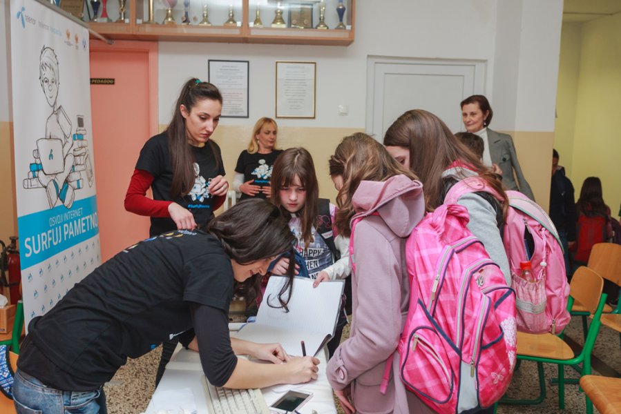 20160525SurfujpametnoIgeniusfV3