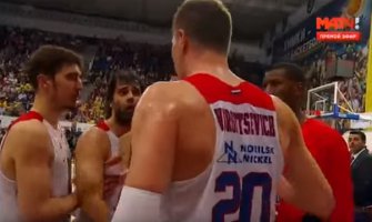 Teodosić fizički nasrnuo na saigrača! (VIDEO)