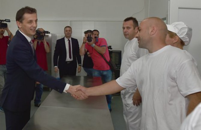 Đačka kuhinja otvorena danas u Podgorici