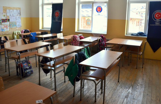 Rožaje: TIKA donirala namještaj JU OŠ „Mustafa Pećanin“ vrijedan 30 hiljada eura