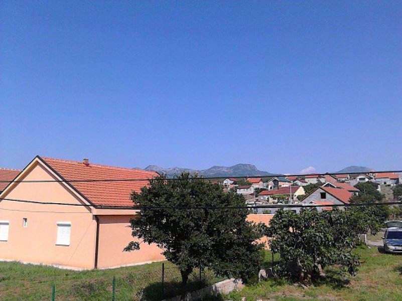 13282632102099833503282861828438632o