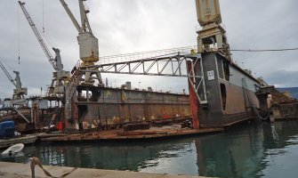 Litvanci kupili veliki dok