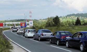 Četvorica carinika osuđeni zbog primanja mita