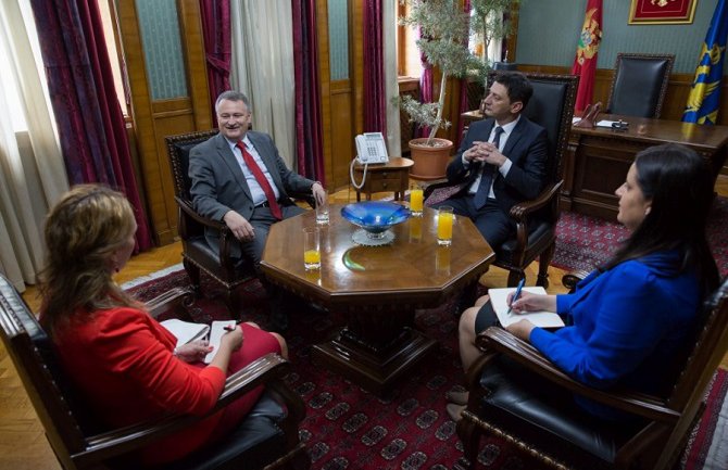 Uskoro ratifikacija protokola o ulasku Crne Gore u NATO i u rumunskom parlamentu