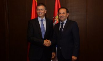 Gvozdenović najavio rekordnu turističku sezonu i pozvao turiste iz Srbije da ljetuju u CG