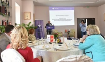 Lazović: Razvoj informacionog društva u CG  osnovnih preduslova za njen ekonomski napredak