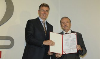 Gvozdenović dobio nagradu za razvoj poslovne saradnje Regiona