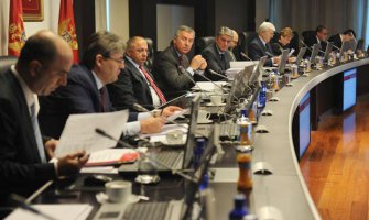 Sami sebi povećali dnevnice: Za dan u Rusiji 143, u Hrvatskoj 63 eura