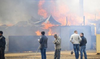 Sibir: Zbog požara evakuisano 200 djece iz ljetnjeg kampa