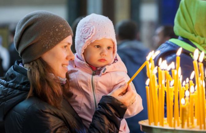 Naučna istraživanja: Religiozni mladi su srećniji i zdraviji