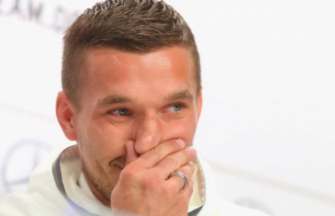 Podolski brani Leva: 80 odsto muškaraca to radi