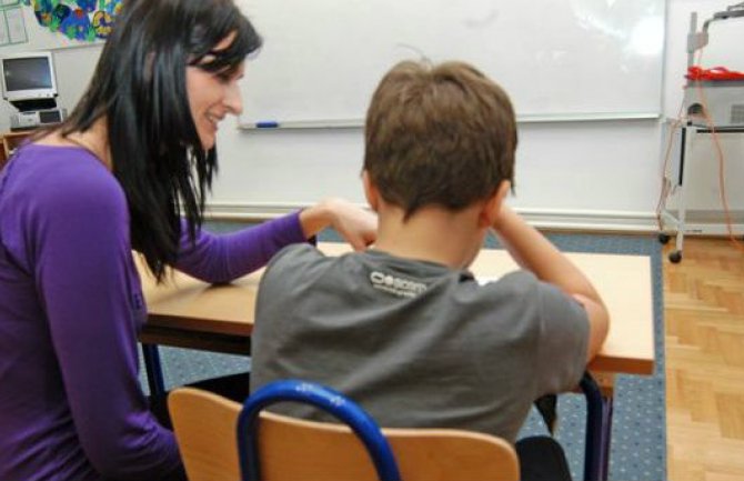 Zavodu fali novca za asistente u nastavi za djecu sa posebnim potrebama