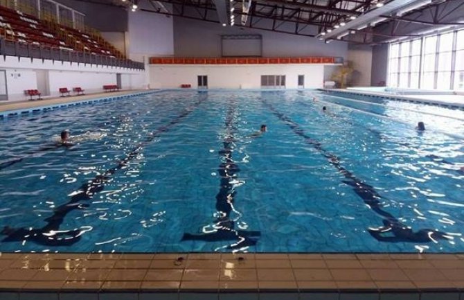 Otvorena sezona na bazenu: Posjeta slaba, od sjutra jeftinije karte