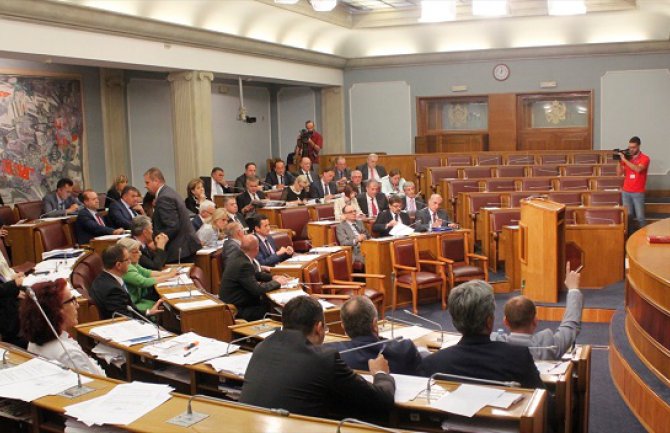 Usvojena Rezolucija o podršci integracije Crne Gore u NATO