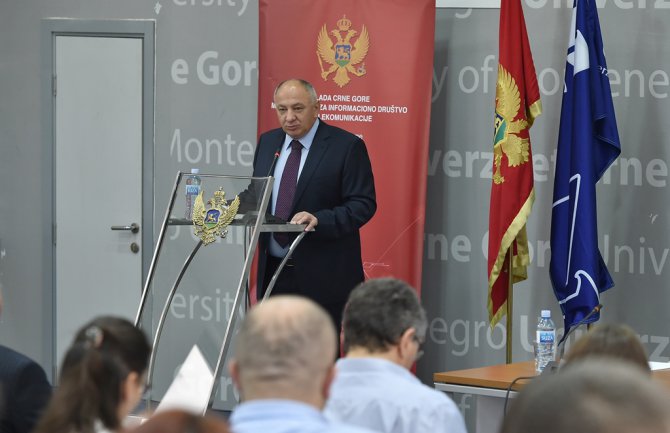 Lazović: Crna Gora učinila snažne iskorake u pravcu izgradnje informacionog društva