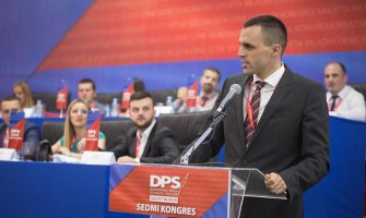 Pešić ponovo izabran za predsjednika Savjeta mladih DPS-a