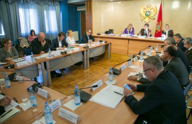 Kontrolno saslušanje Stankovića, Danilovića i Peruničića 1. jula zbog nerasvijeteljenih ubistava