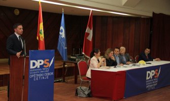 DPS već četvrt vijeka najsnažnija politička struktura u CG koja je sačuvala građanski mir